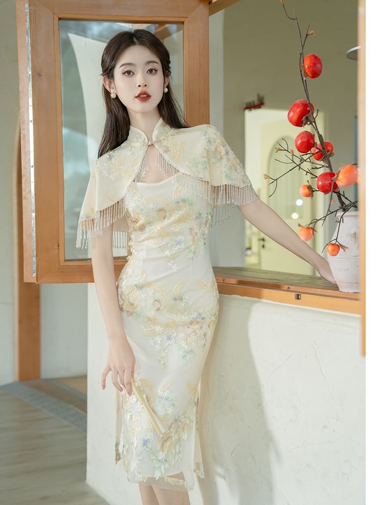 Set: Spaghetti Strap Floral Print Midi Bodycon Dress + Tasseled Cape SpreePicky