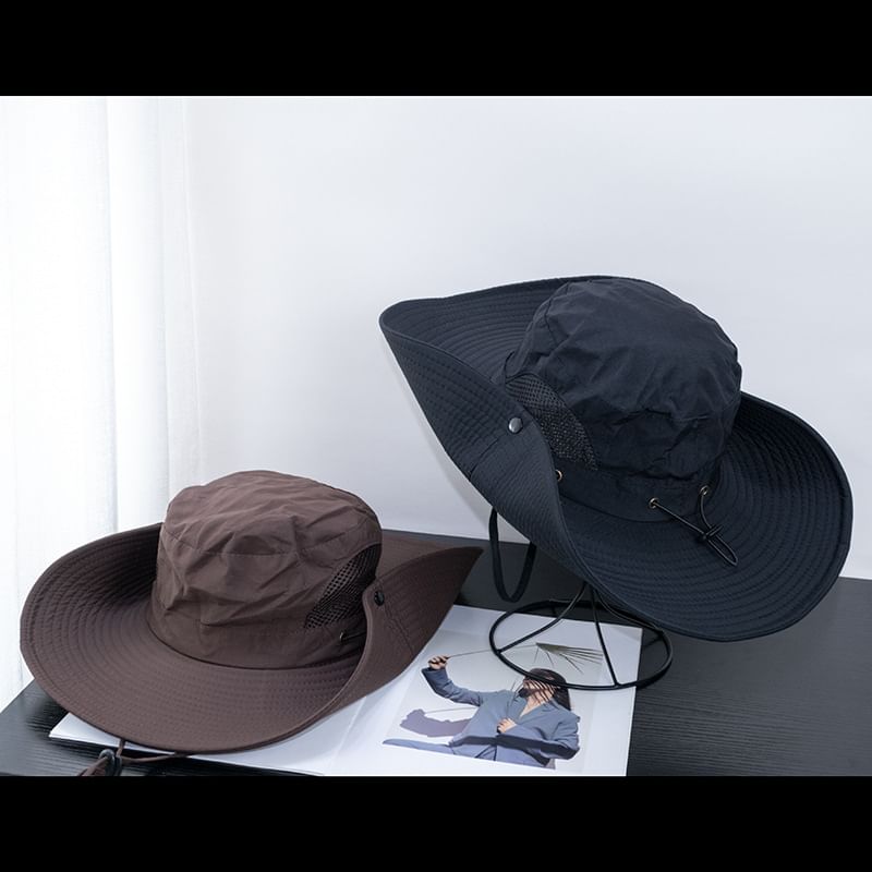Mesh Hiking Cap