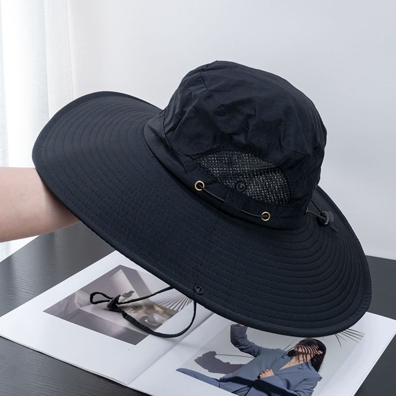 Mesh Hiking Cap