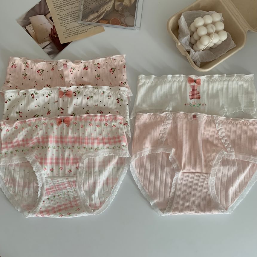 Set of 3: Lace Trim Panties SpreePicky