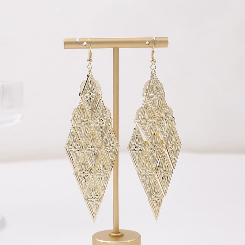 Metal Dangle Earring SpreePicky