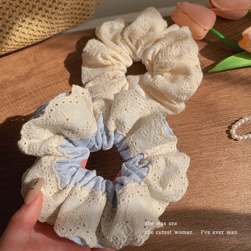 Eyelet Lace Scrunchie SpreePicky