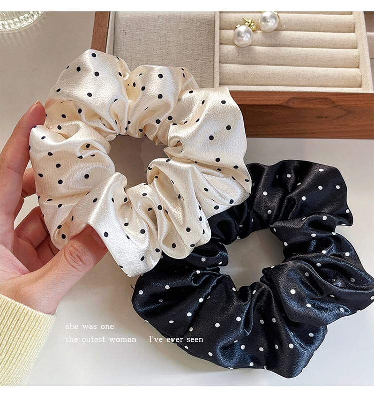 Polka Dot Fabric Scrunchie SpreePicky