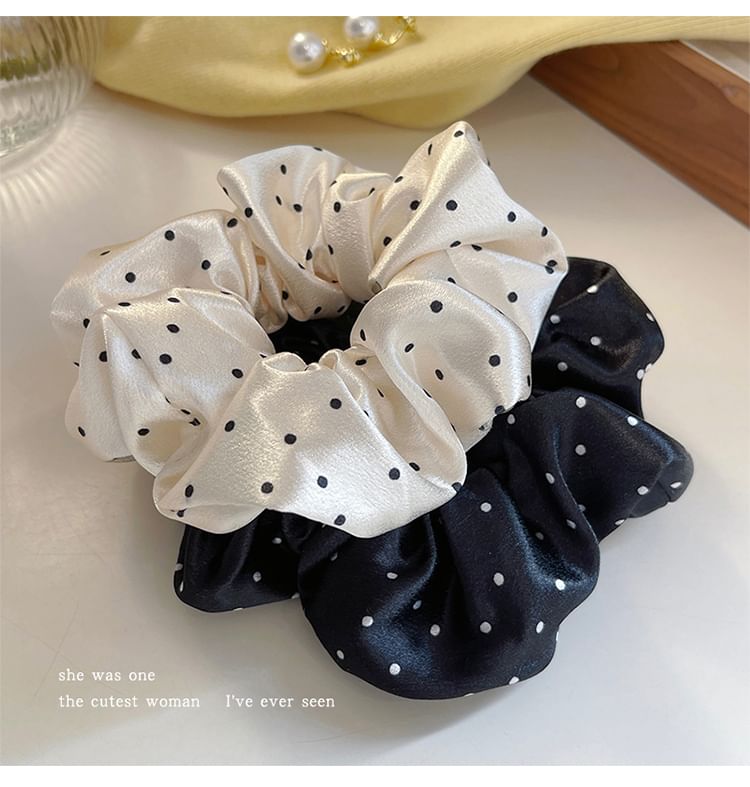 Polka Dot Fabric Scrunchie SpreePicky