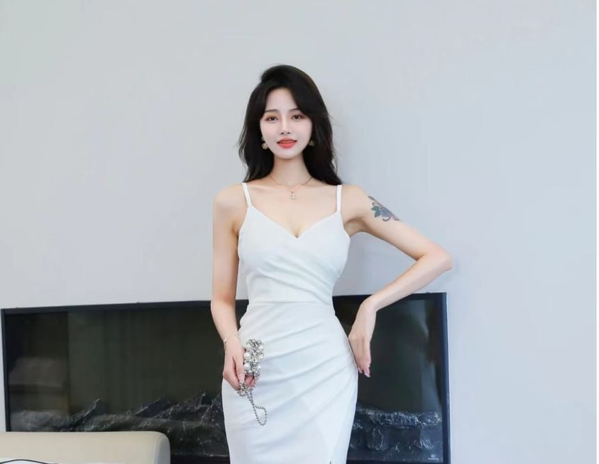 Spaghetti Strap V-Neck Plain Slit Mermaid Evening Gown SpreePicky