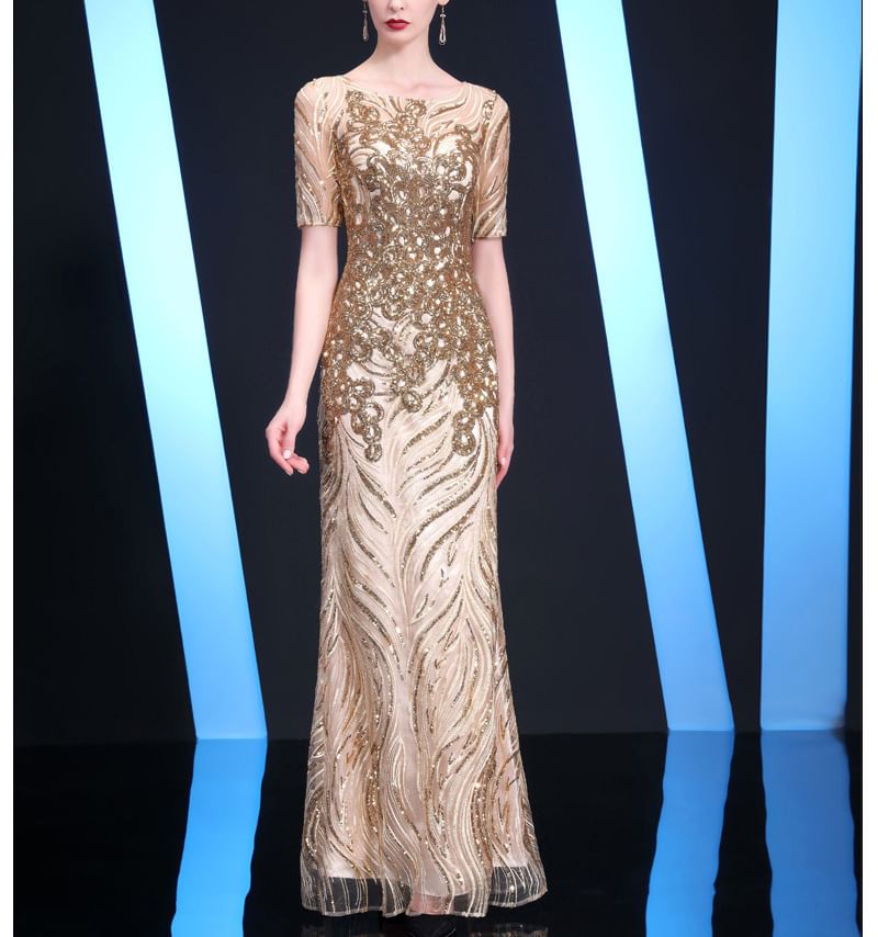 Short-Sleeve Round Neck Patterned Sequin Trumpet Evening Gown SpreePicky