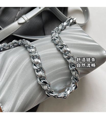 Chain Strap Triangle Faux Leather Crossbody Bag SpreePicky