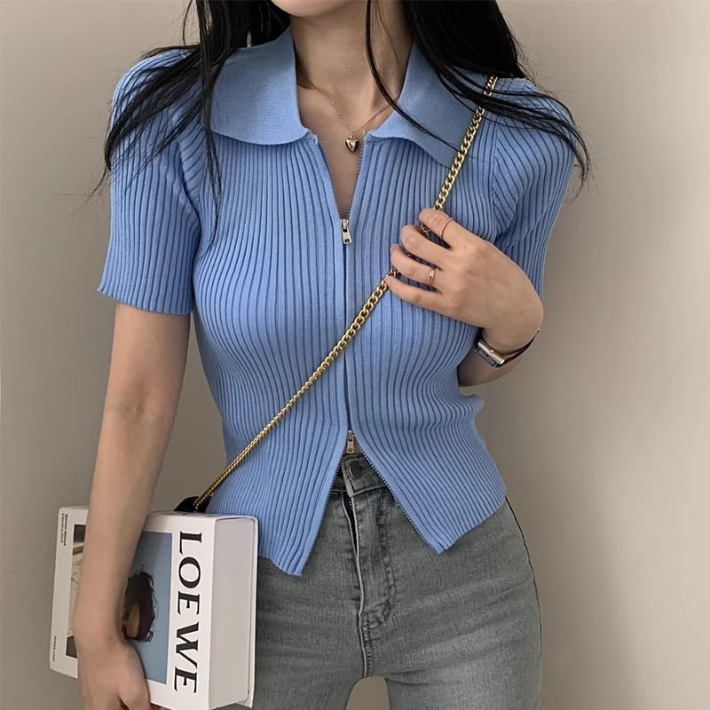 Short-Sleeve Collared Plain Zip Knit Top SpreePicky