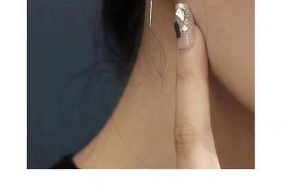 Asymmetrical Leaf Ear Stud SpreePicky