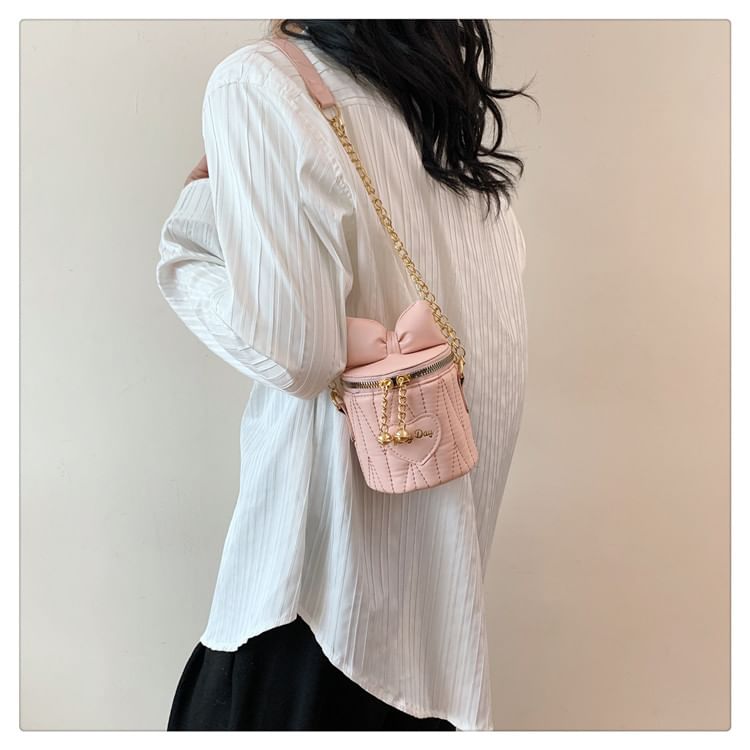 Chain Strap Bow Quilted Bucket Bag SpreePicky