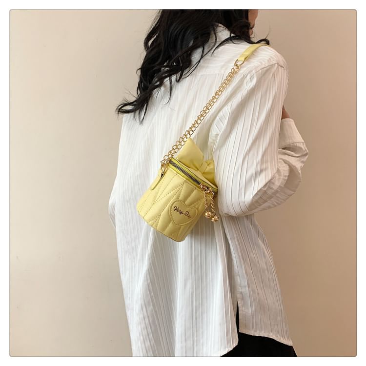 Chain Strap Bow Quilted Bucket Bag SpreePicky