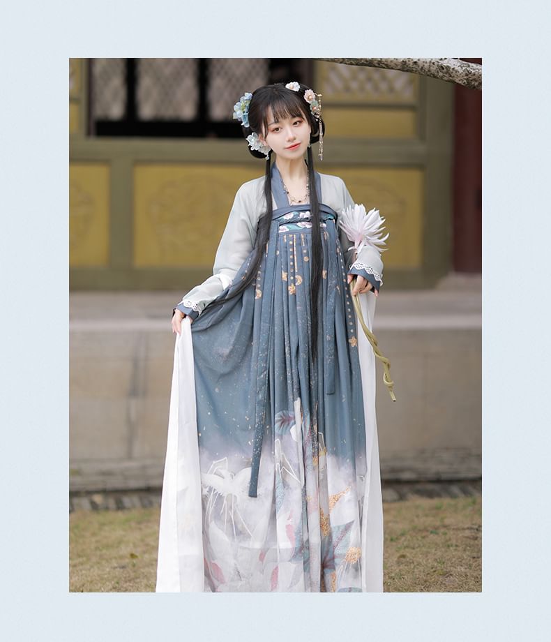 Floral Traditional Chinese Costume Set SpreePicky