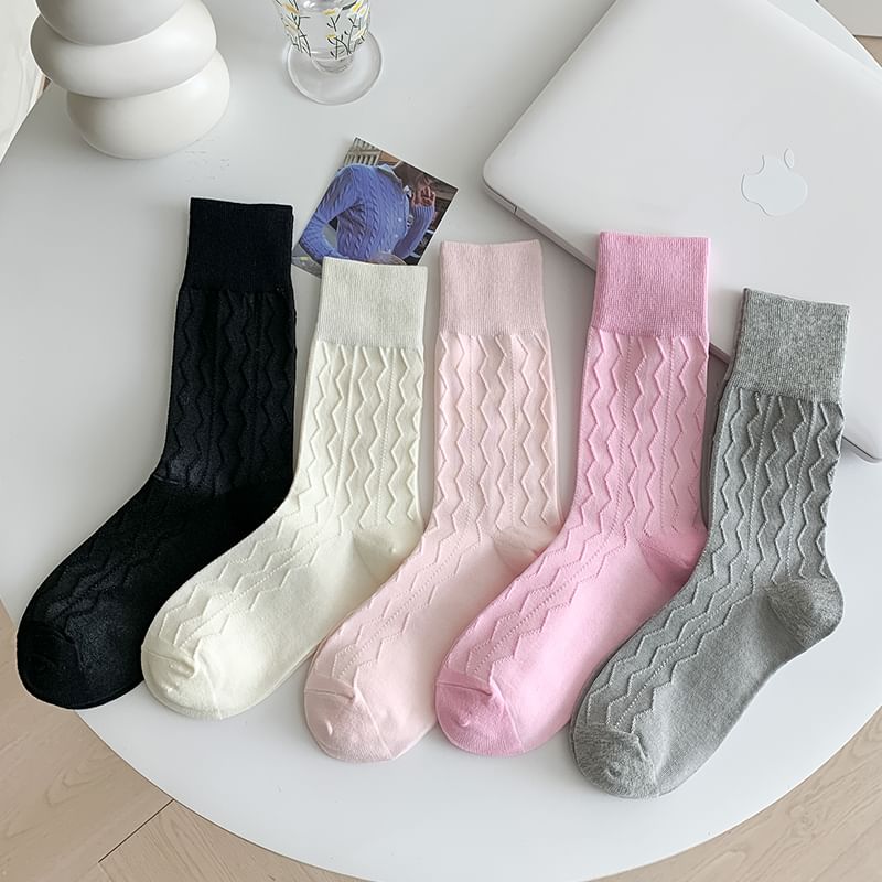 Wavy Striped Socks SpreePicky