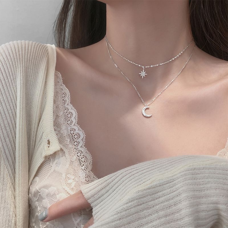 Moon & Star Pendant Layered Alloy Choker mySite