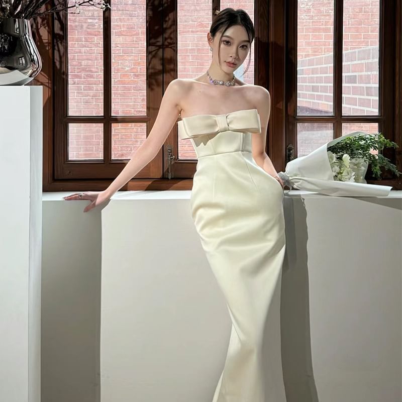 Strapless gown Wedding Bow Mermaid Plain FashionChic