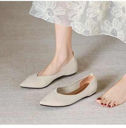 Plain Pointed Fabric Flats mySite