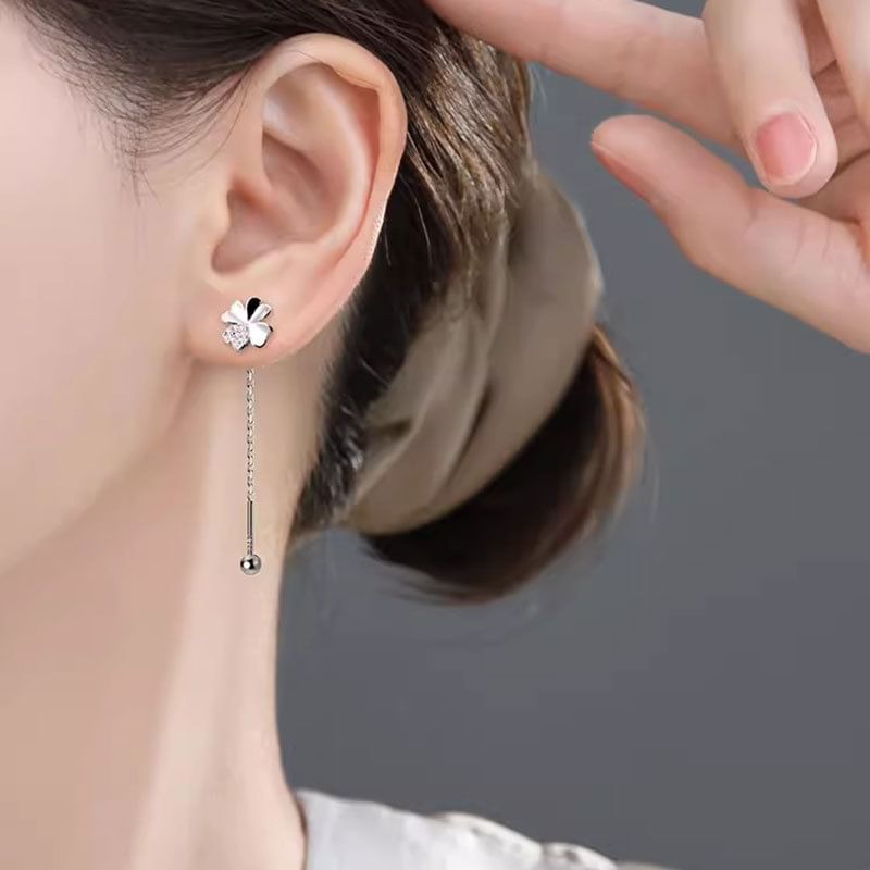 Clover Rhinestone Alloy Dangle Earring mySite