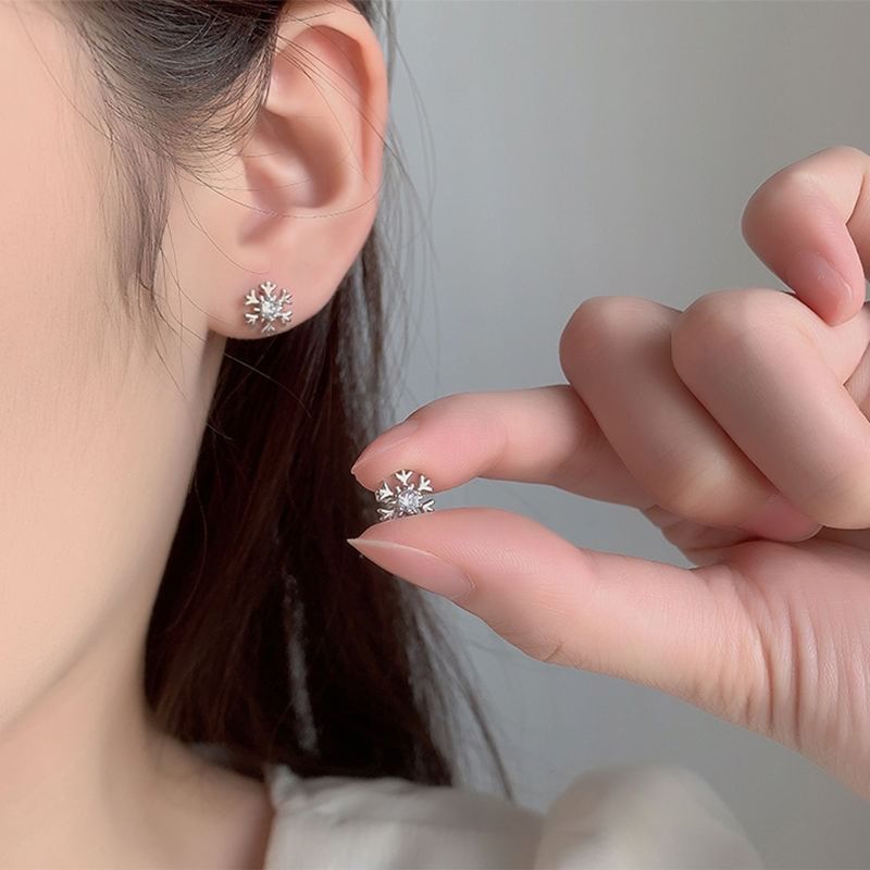 Snowflake Alloy Stud Earring mySite