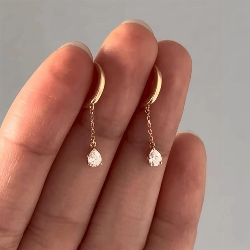 Rhinestone Alloy Dangle Earring mySite