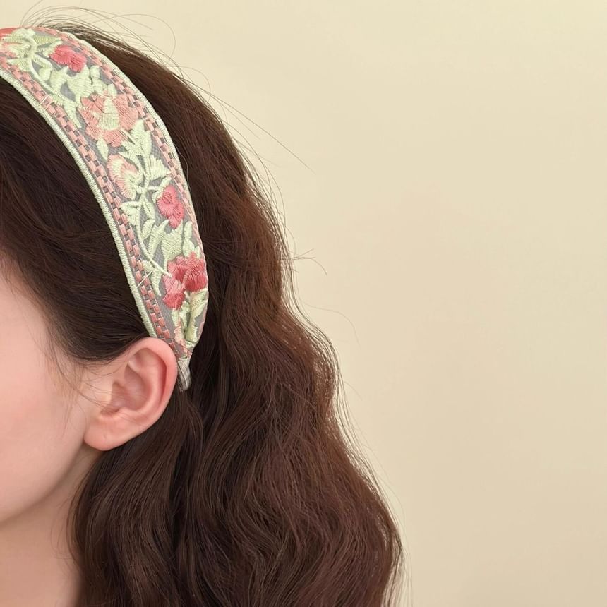 Embroidered Ribbon Hair Clip / Headband (Various Designs) SpreePicky