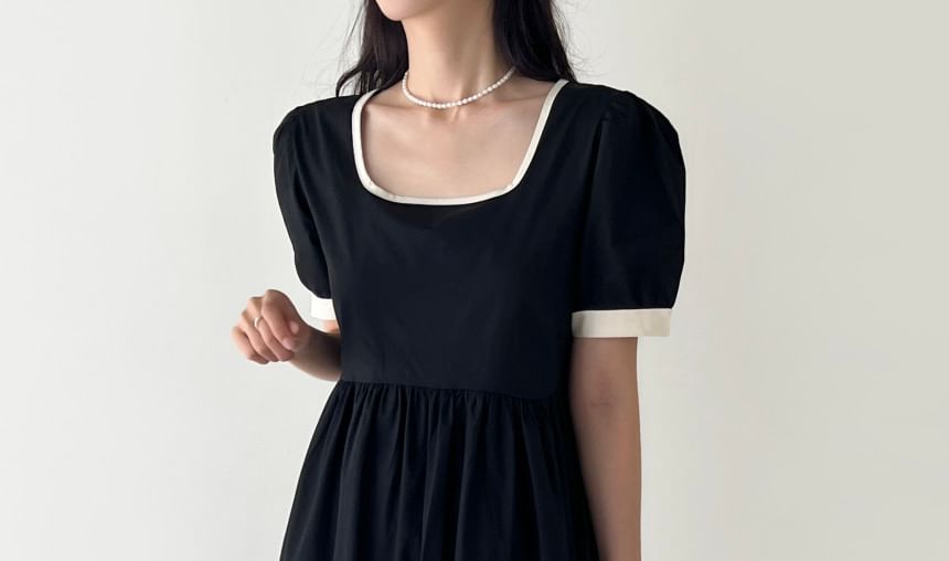 Short-Sleeve Square Neck Two Tone Midi A-Line Dress SpreePicky