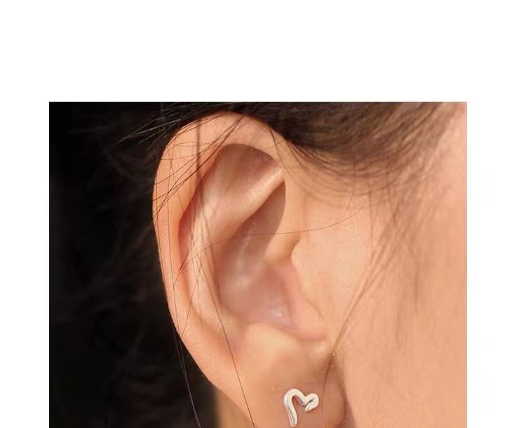 Sterling Silver Heart Stud Earring SpreePicky