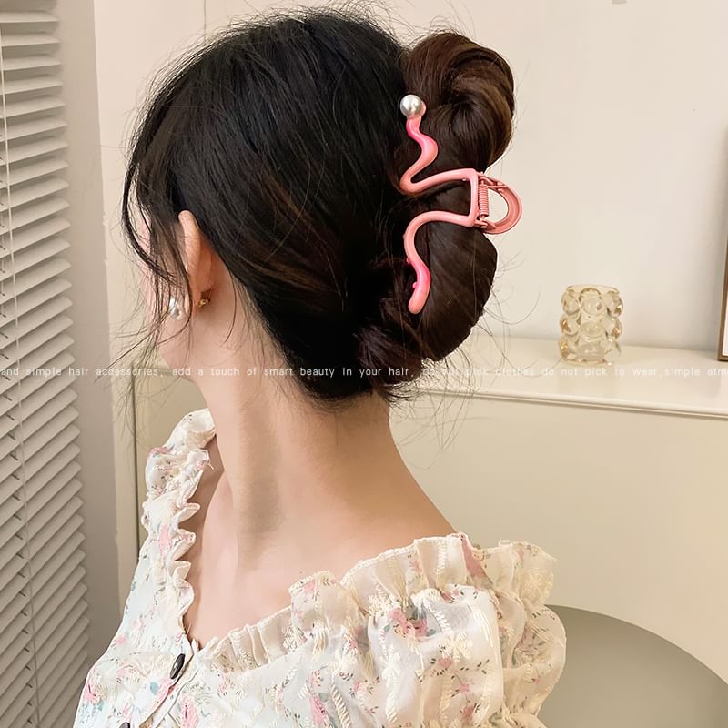 Faux Pearl Wavy Alloy Hair Clamp SpreePicky