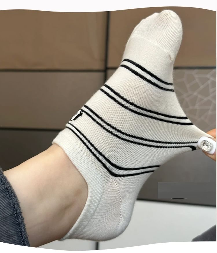 Two Tone Embroidered Low Cut Socks Set SpreePicky