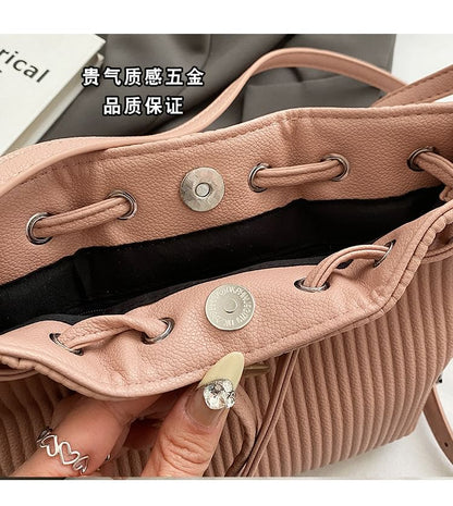 Ribbed Bucket Bag SpreePicky