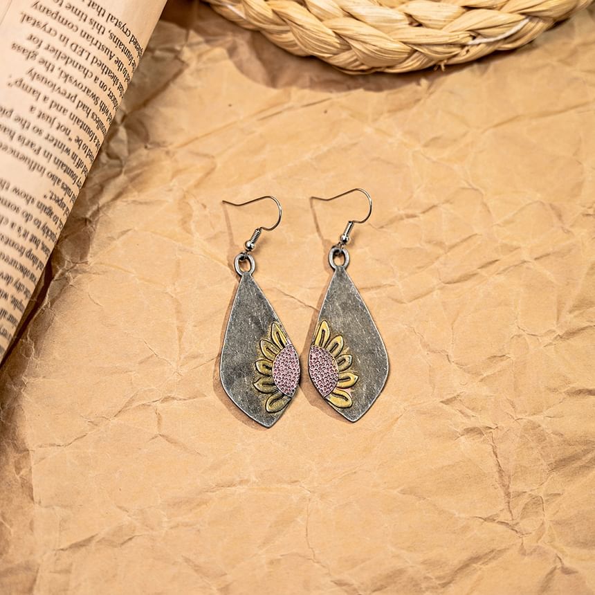 Metal Drop Hook Earring SpreePicky