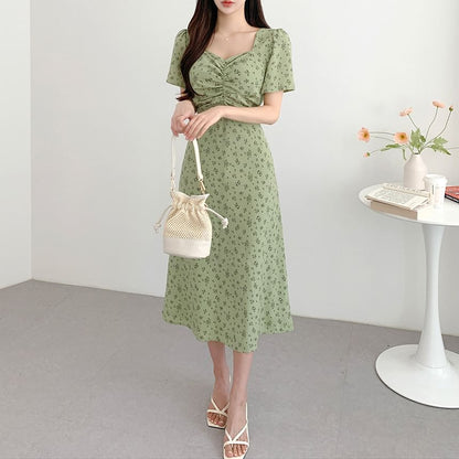 Short-Sleeve V-Neck Floral Maxi A-Line Dress SpreePicky