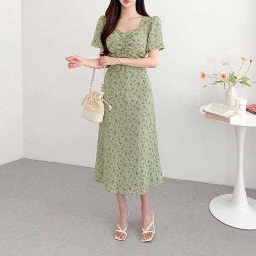 Short-Sleeve V-Neck Floral Maxi A-Line Dress SpreePicky