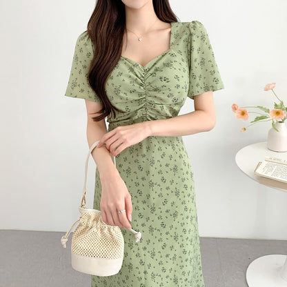 Short-Sleeve V-Neck Floral Maxi A-Line Dress SpreePicky