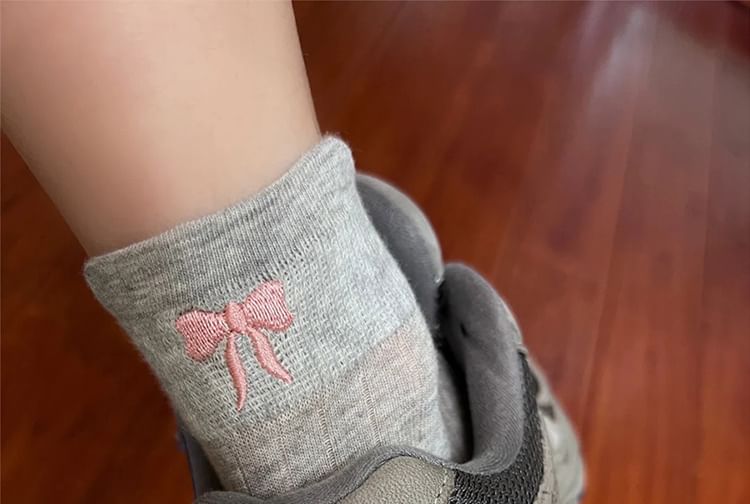 Bow Embroidery Socks Set SpreePicky