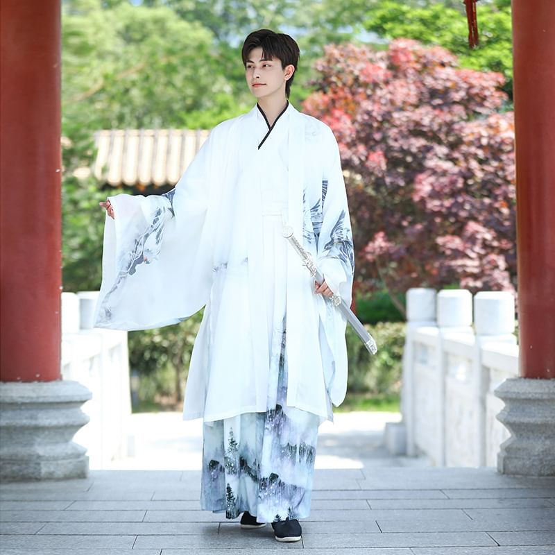 Eagle Print Hanfu Robe / Long SpreePicky