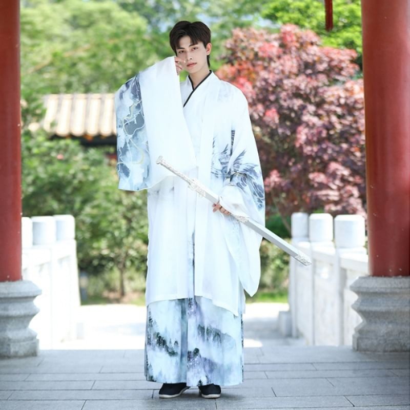 Eagle Print Hanfu Robe / Long SpreePicky