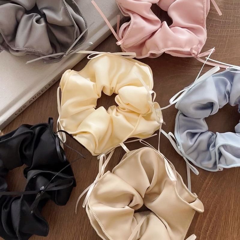 Bow Fabric Scrunchie SpreePicky