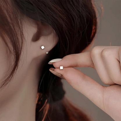 Cube Ear Stud mySite