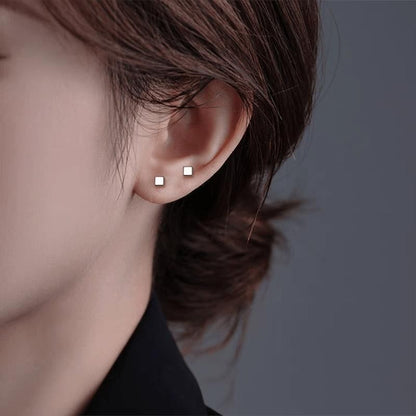 Cube Ear Stud mySite