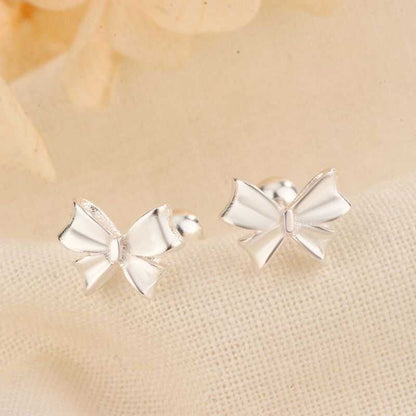 Bow Ear Stud mySite