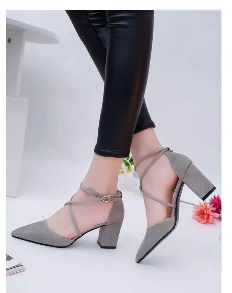 Chunky-Heel Pointy Sandals SpreePicky