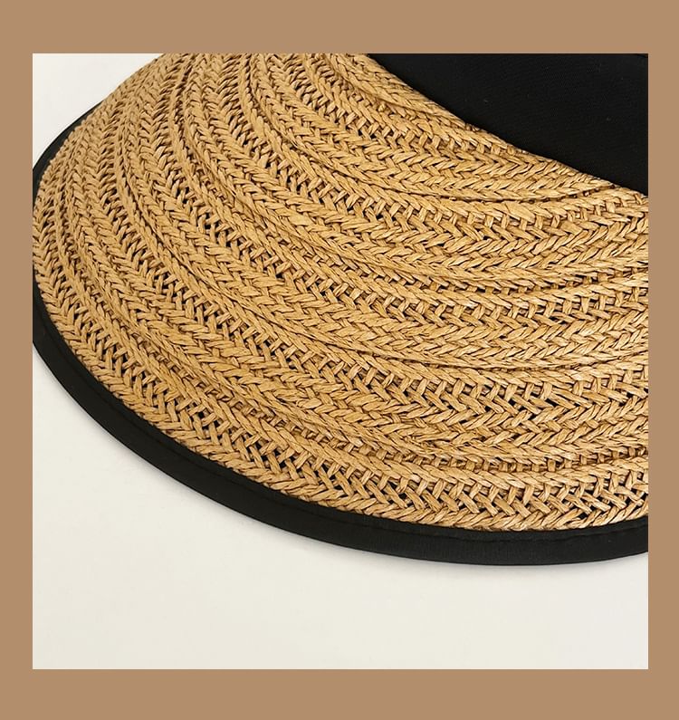 Straw Hat With Wide Brim SpreePicky