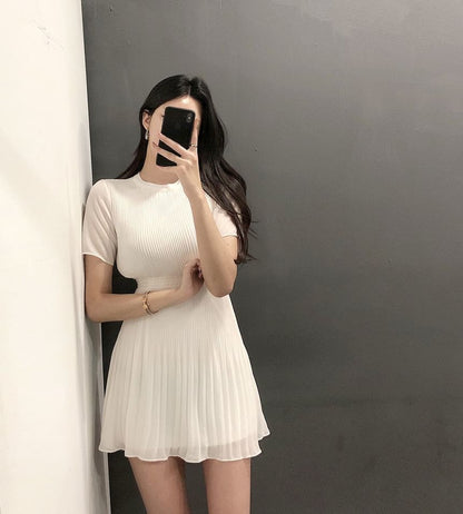 Short-Sleeve Crewneck Plain Mini Pleated Dress SpreePicky