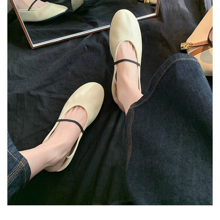 Round Toe Flats SpreePicky