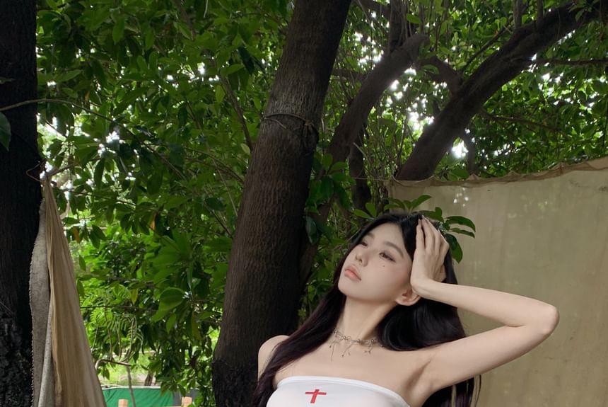 Strapless Skort Mid Lettering Top / Rise Plain FashionChic