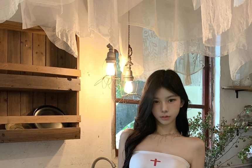 Strapless Skort Mid Lettering Top / Rise Plain FashionChic