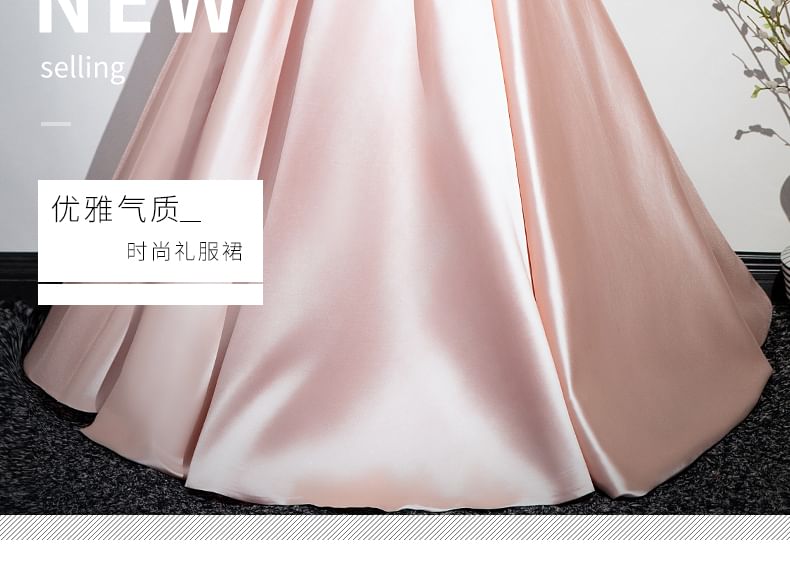 Short-Sleeve Square Neck Two Tone Bow Panel Satin A-Line Evening Gown SpreePicky