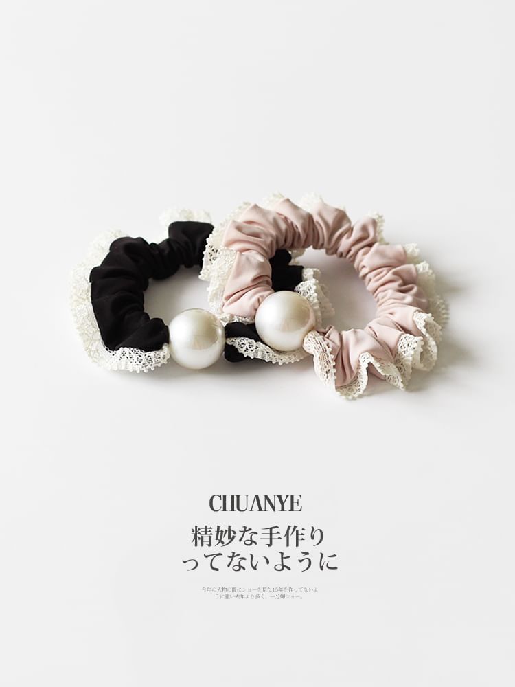 Lace-Trim Pearl Scrunchie SpreePicky