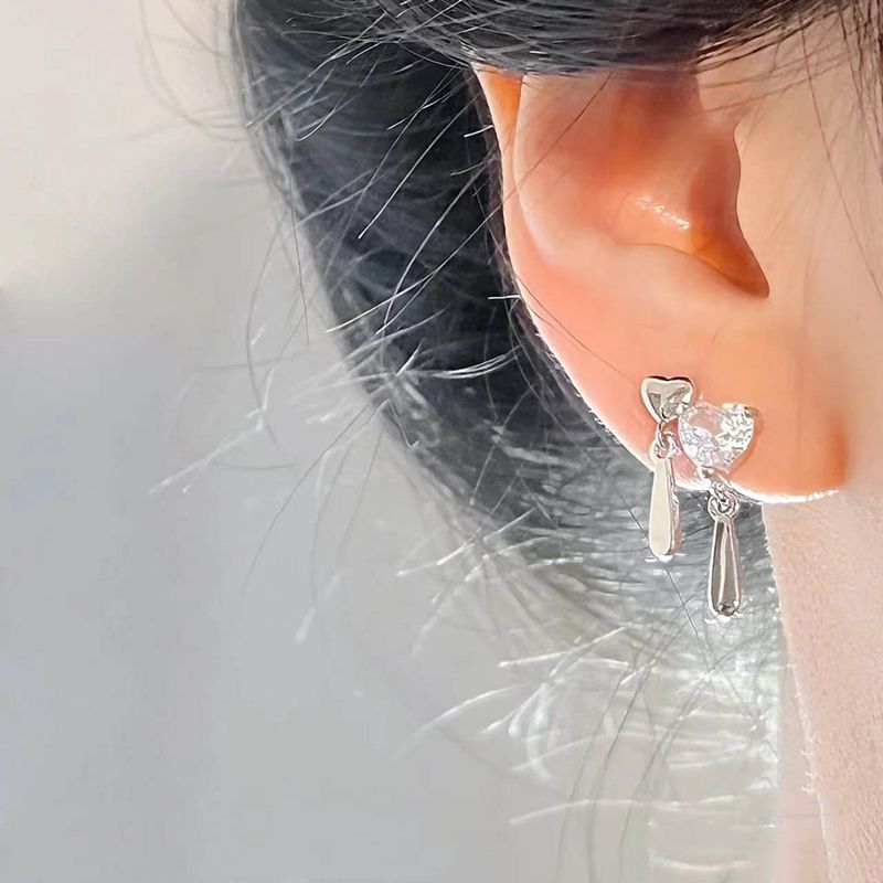 Heart Asymmetrical Drop Clip-On Earring mySite