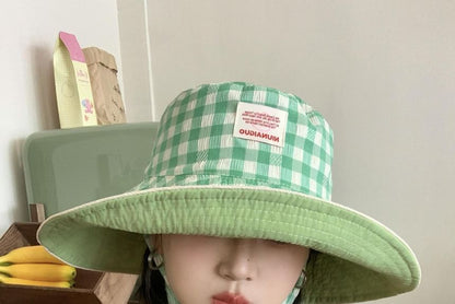 Gingham Bucket Hat With Chin Strap SpreePicky